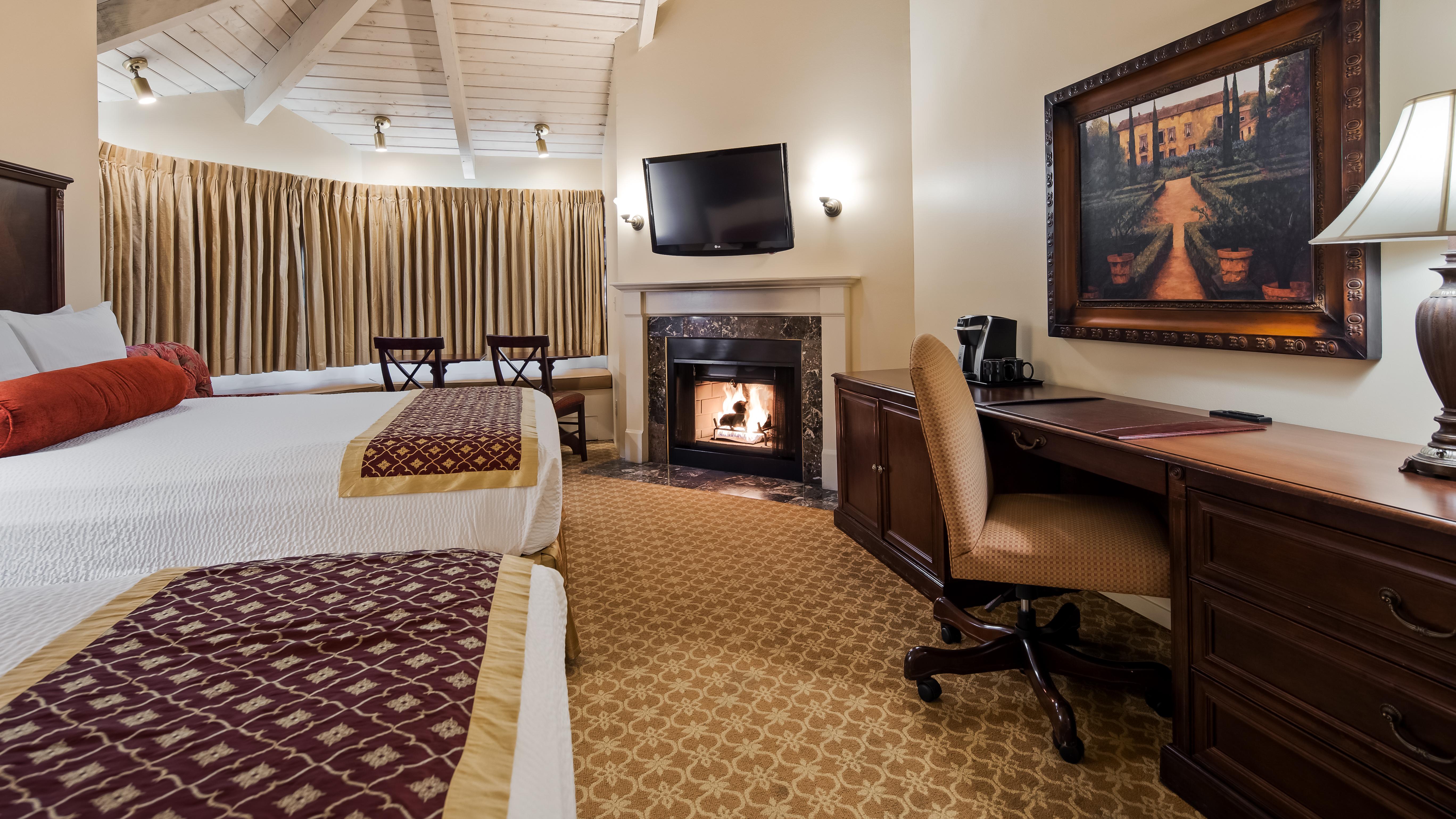 Premier Queen Room Two Queen Beds Non-Smoking