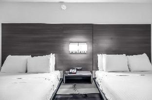 Queen Room Two Queen Beds Non-Smoking
