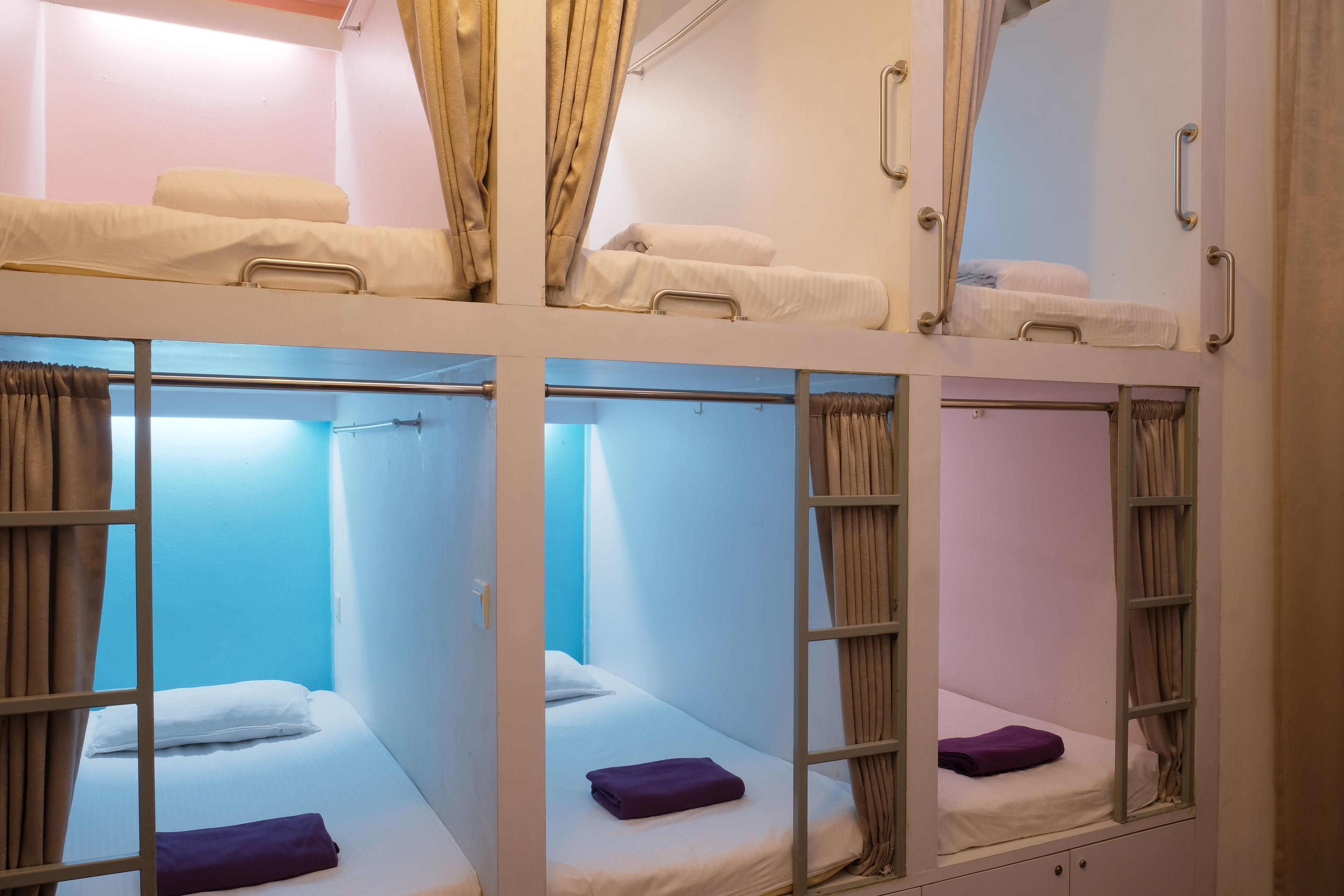 Bed 16-Bed Mixed Dormitory