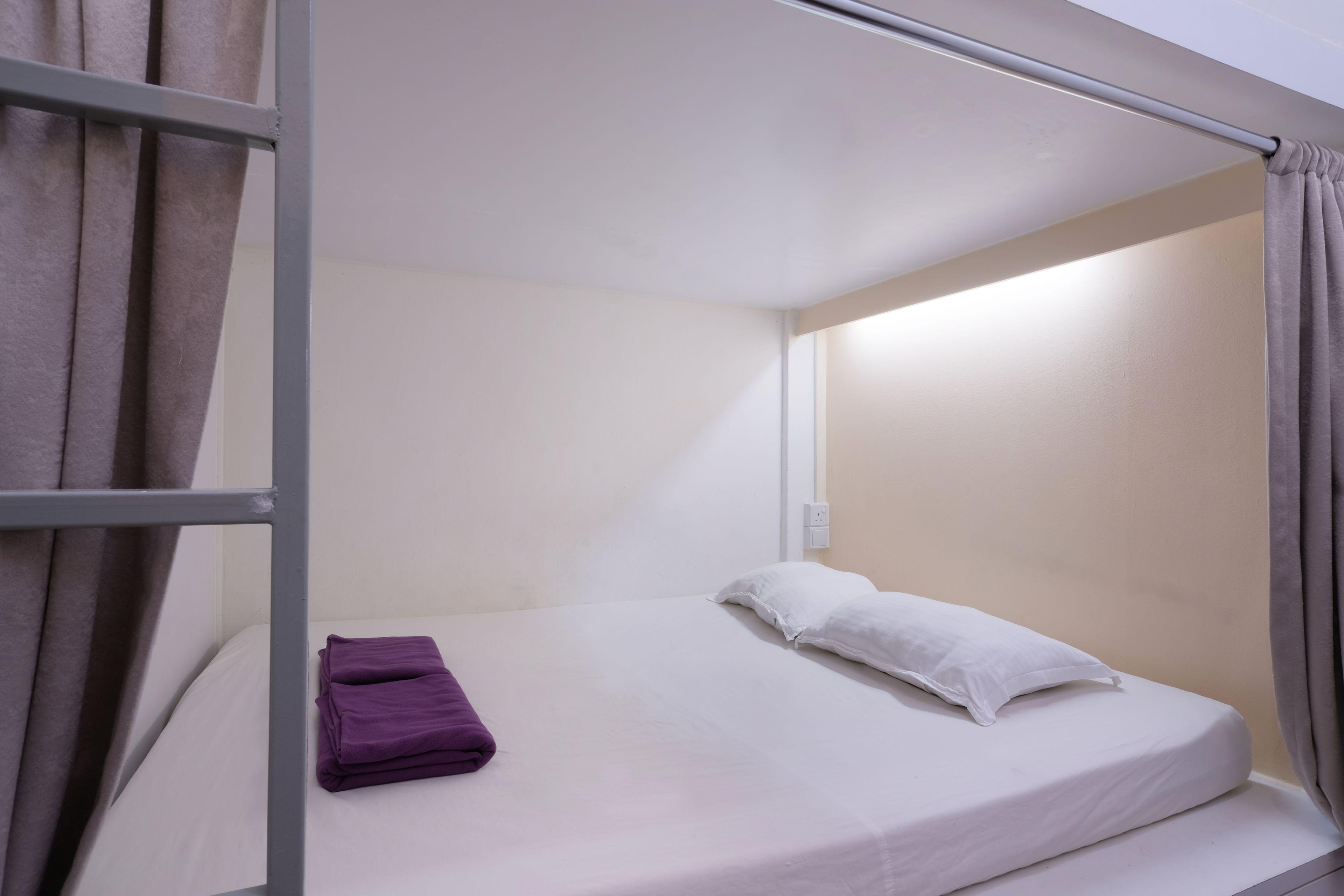 Section 4 Beds 18-Bed Mixed Dormitory