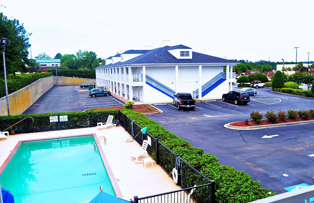Baymont By Wyndham Valdosta At Valdosta Mall-1
