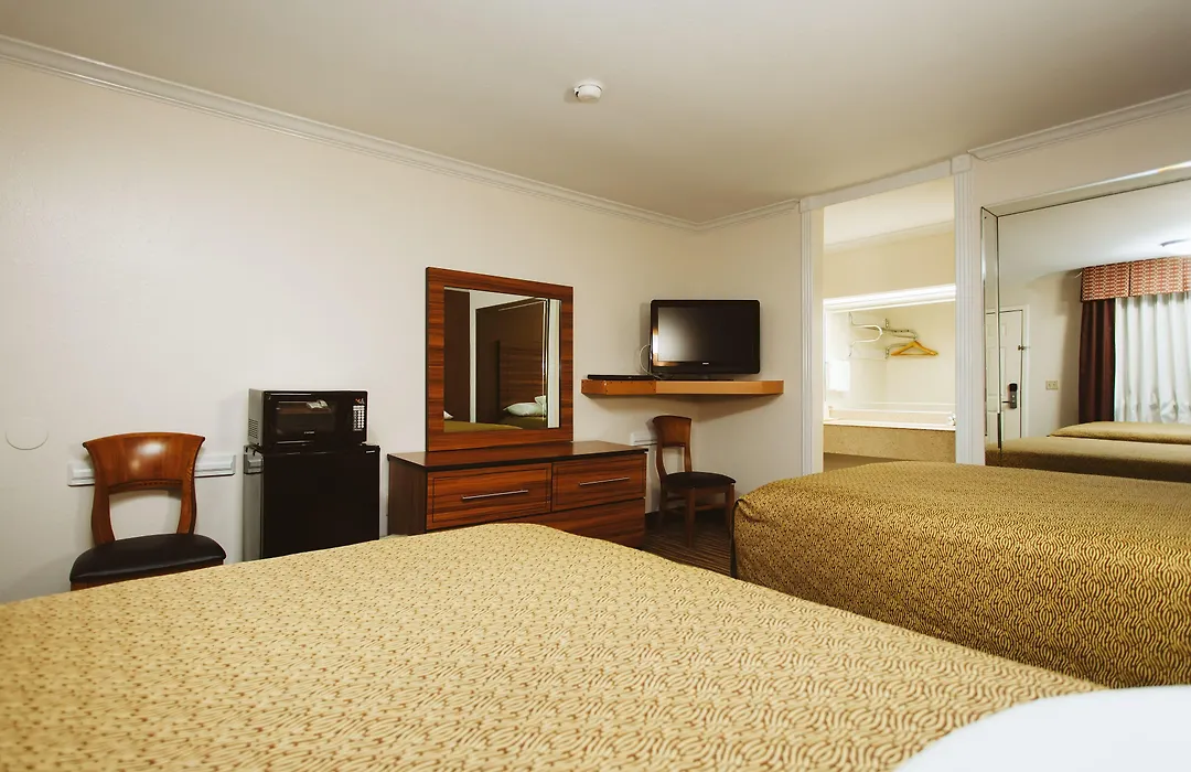 Palace Inn South Wayside-1