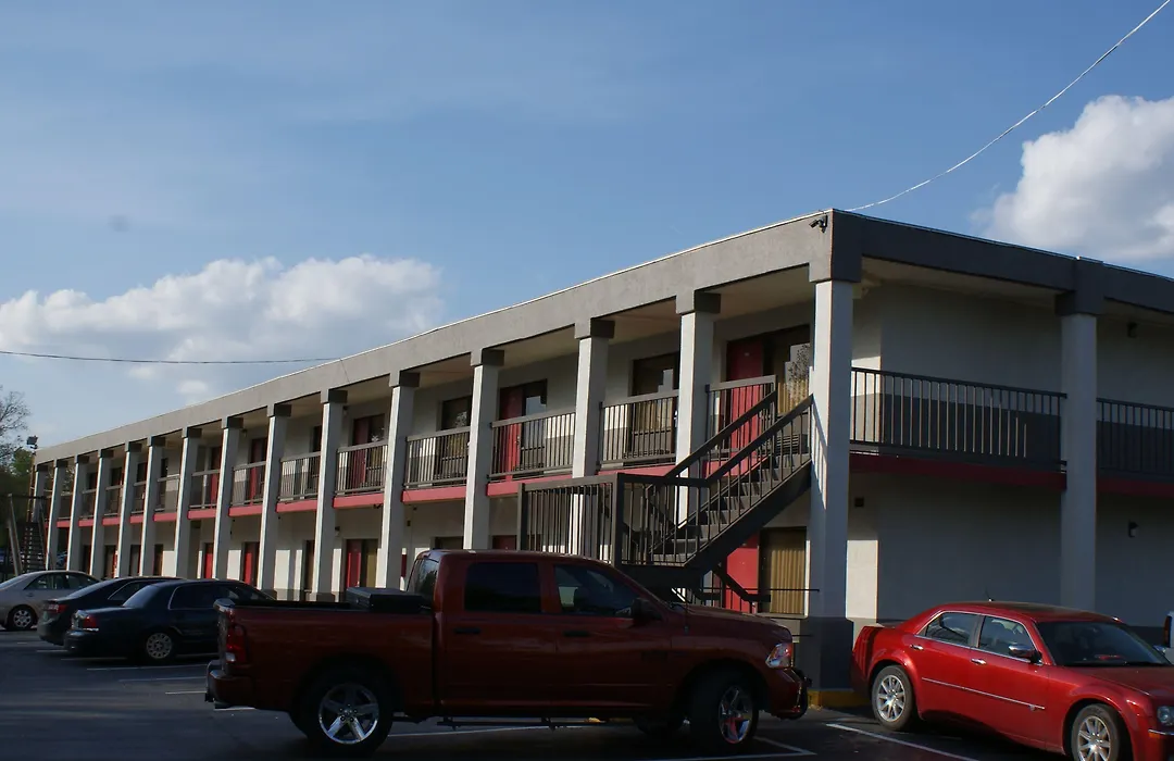 Americas Best Value Inn Ft. Jackson-1