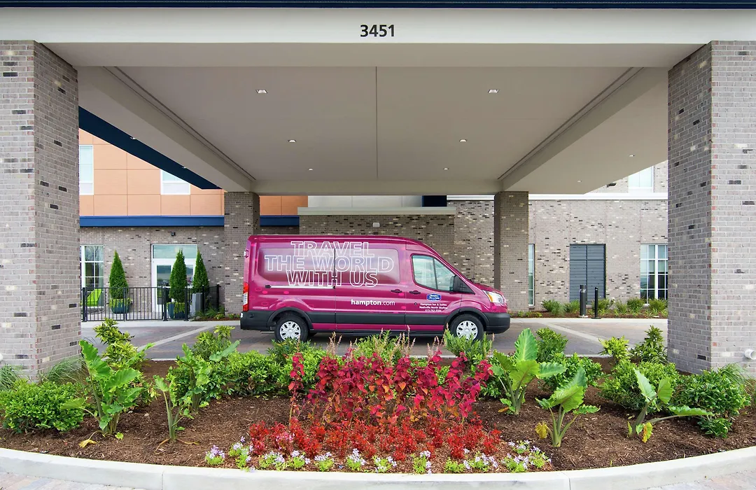 Hampton Inn & Suites By Hilton Nashville North Skyline-1