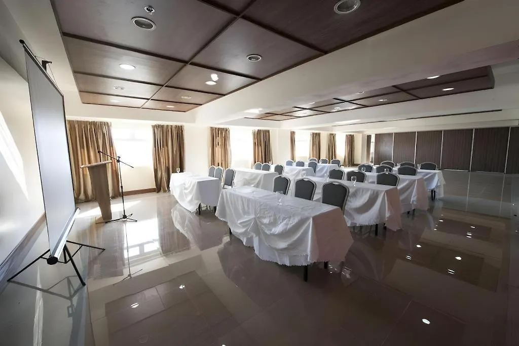 Newtown Plaza Hotel-1