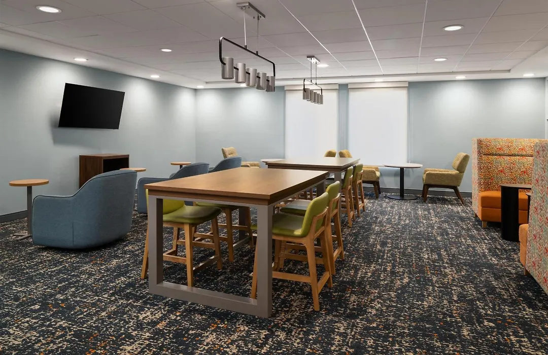 Hampton Inn By Hilton Philadelphia International Airport-1