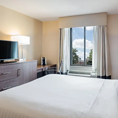 Holiday Inn Express Brooklyn By Ihg-2