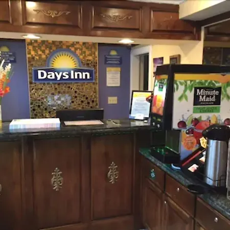 Days Inn San Francisco - Lombard-3