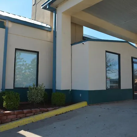Lincoln Inn Express Hotel And Suites-2