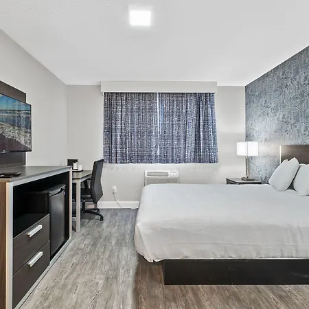 Super 8 By Wyndham Watertown/Cambridge/Boston Area-2