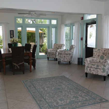 Heron House Court (Adults Only)-3