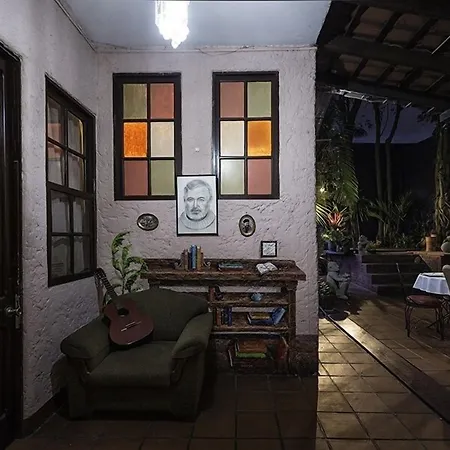 Hemingway Inn-3