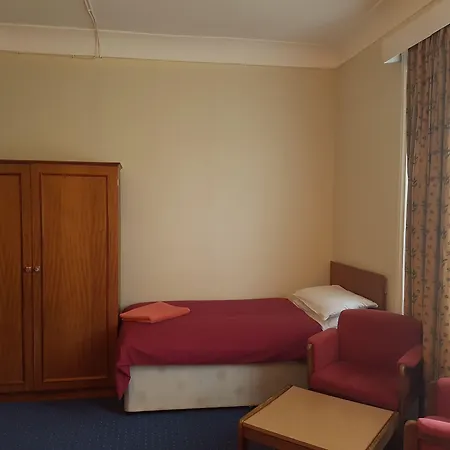 Avoca House Hotel-3