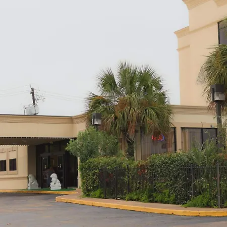 Great Value Inn Houston/Galleria-3