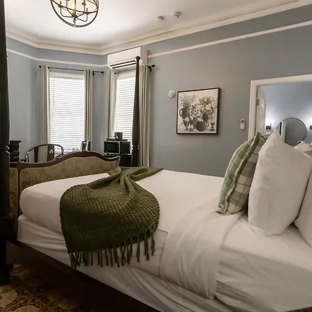 Southernmost House - Adult Exclusive-2