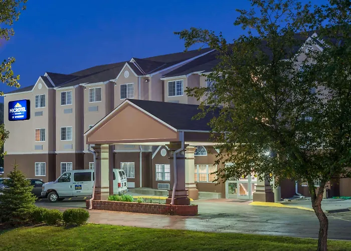Microtel Inn & Suites By Wyndham Kansas City Airp