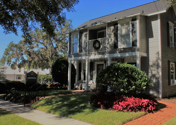 Mount Dora Historic Inn