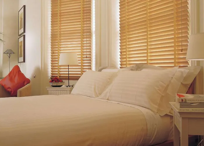 Kensington House Hotel London