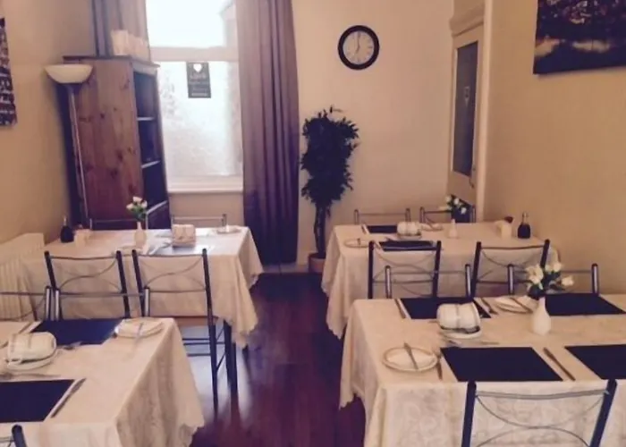 Hazelgrove Guest House Blackpool