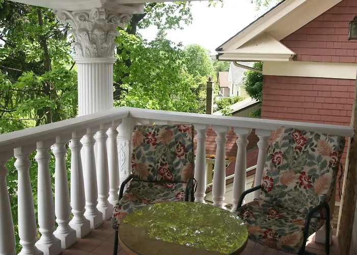 Niagara Classic Inn
