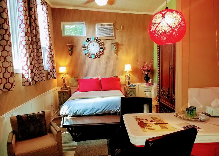 1812 Overture B&B Kansas City
