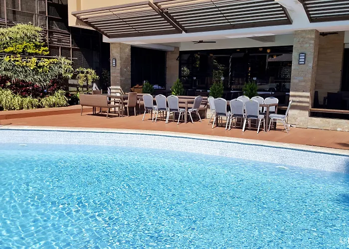 Newtown Plaza Hotel Camp John Hay